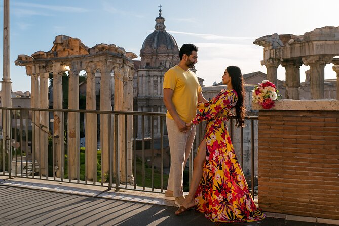 Rome: 1-Hour Private Photo Shoot for Family, Couples or Solo - What the photographer does for you