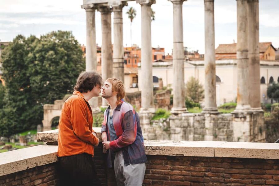 Rome: Couple Photoshoot Experience LGBTQ+ Friendly - Choosing Between Rome’s Best Backdrops