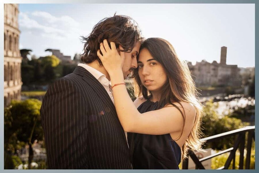 Rome: Couple Photoshoot – Iconic & Romantic - What happens during the 30-minute to 1.5-hour session