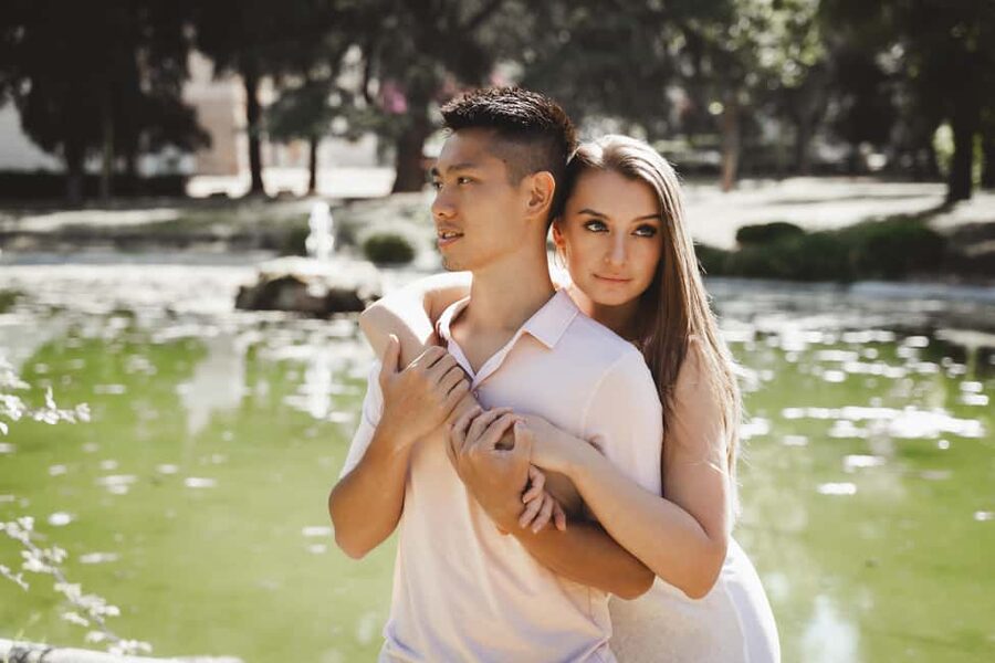Rome: Romantic Couple Photoshoot at Villa Borghese - What happens during the 30-minute to 1-hour session