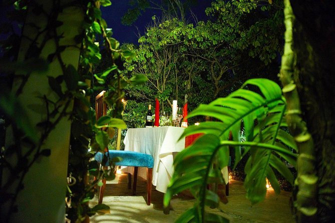 Rooftop Romantic Dinner - 4 Courses Set Meal & Wine - What the private table adds