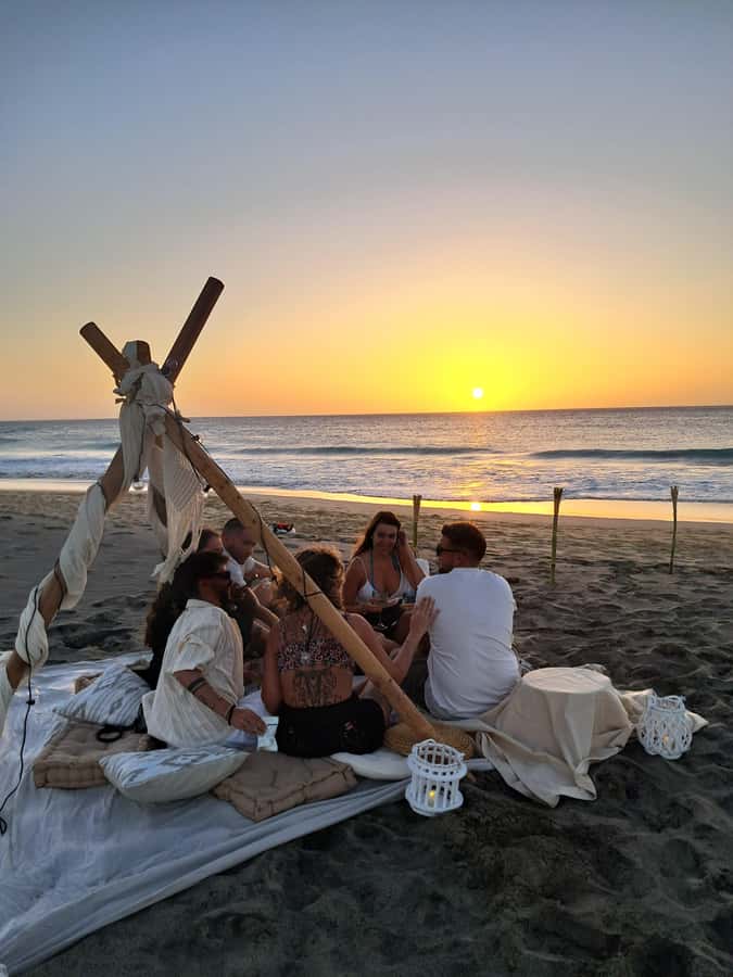 Sal: Romantic Sunset Escape with Wine and Roundtrip Transfer - The 5:30 p.m. pickup from your hotel
