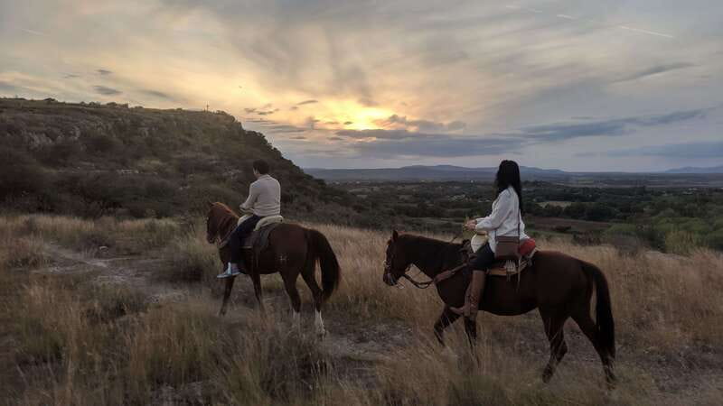 San Miguel: Romantic Horseback Riding at Sunset - Key points at a glance