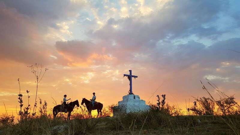 San Miguel: Romantic Horseback Riding at Sunset - From downtown San Miguel to the stables