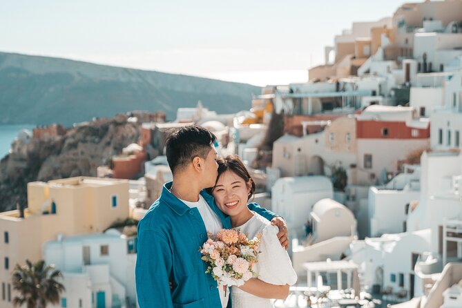 Santorini: Customized Private Photoshoot Walk in Oia - Choosing the best time of day