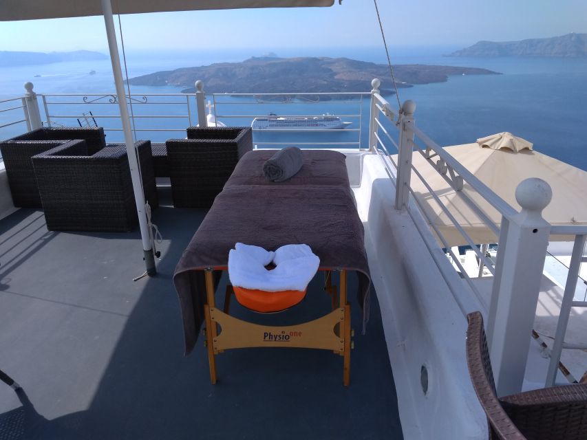 Santorini: Mobile Couples Massage at Your Private Villa - A massage room that comes to your Santorini villa