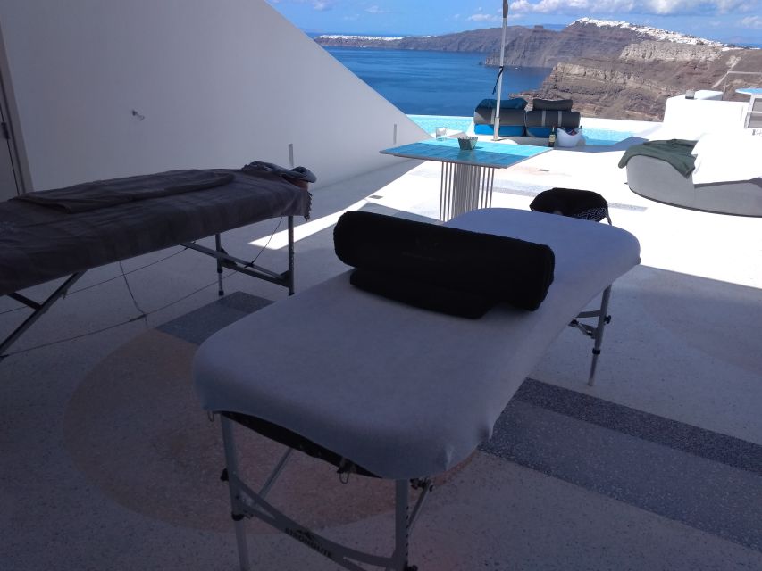 Santorini: Mobile Couples Massage at Your Private Villa - Who should book this Santorini massage