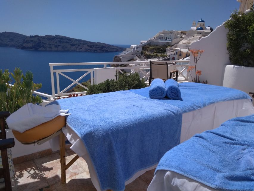 Santorini: Mobile Couples Massage at Your Private Villa - Booking, cancellation, and language details