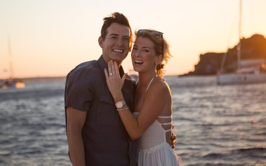 Santorini Proposal: A Luxury Photoshoot for Your Yes! Moment - Why a Santorini proposal works so well