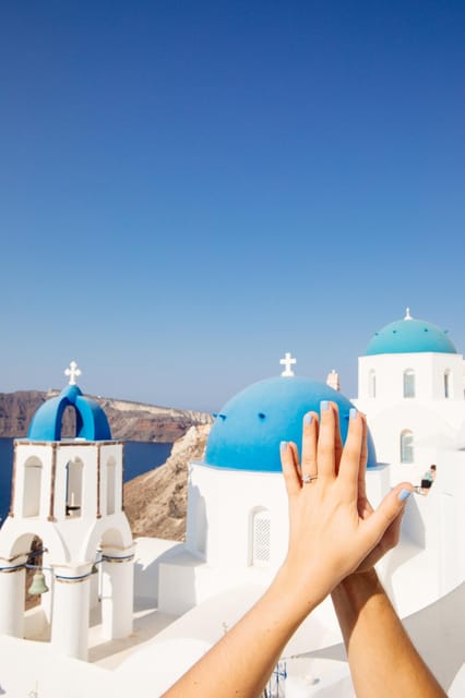 Santorini Proposal: A Luxury Photoshoot for Your Yes! Moment - What the photography style means for you