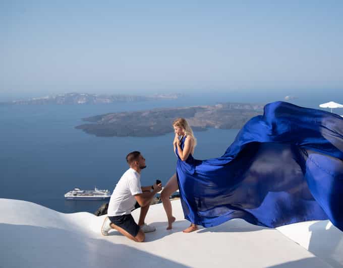 Santorini: Proposal Photoshoot l Private Entry to blue Dome - Key points to know before booking