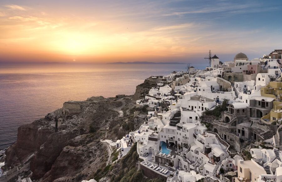 Santorini: Romantic Sunset Caldera Cruise with Dinner - Buffet dinner on board