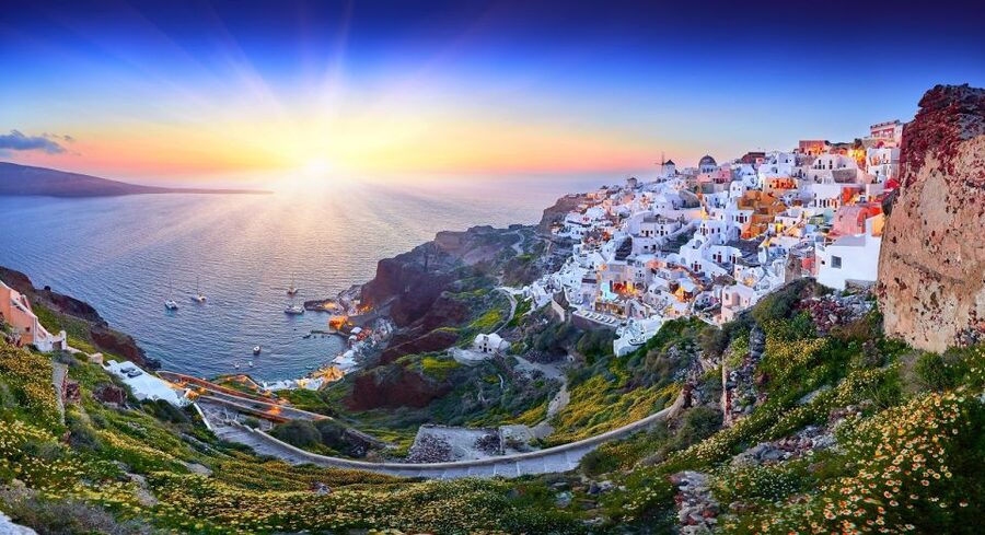 Santorini: Volcano and Hot Springs Sunset Dinner Cruise - What the $106 price really covers