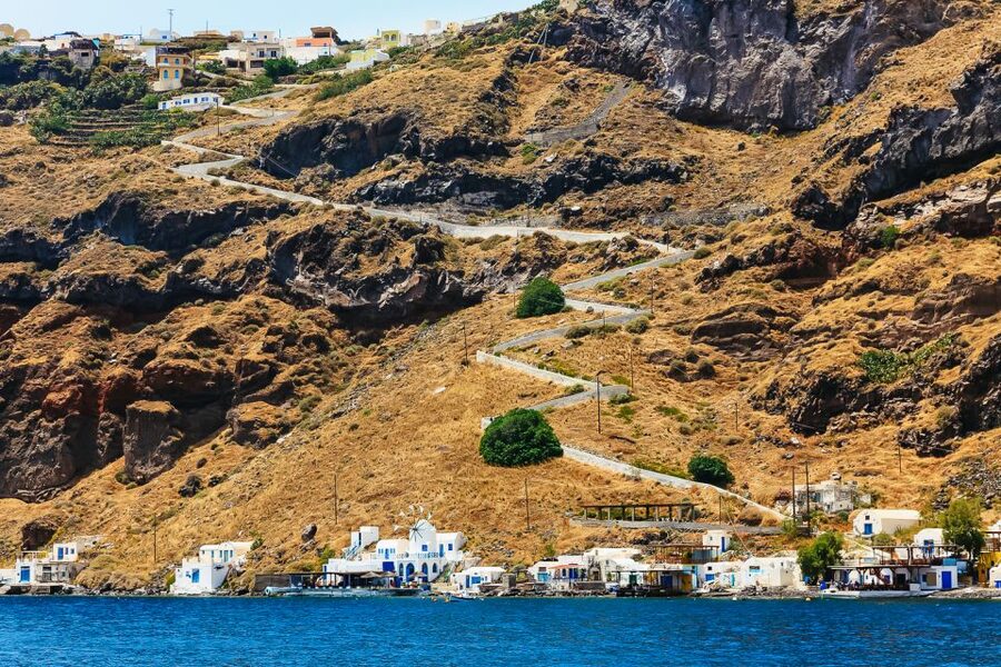 Santorini: Volcano and Hot Springs Sunset Dinner Cruise - Who will enjoy this cruise most