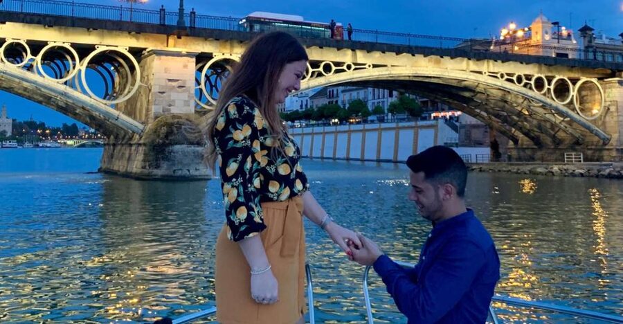 Sevilla: Romantic Boat Ride - Who will enjoy this most