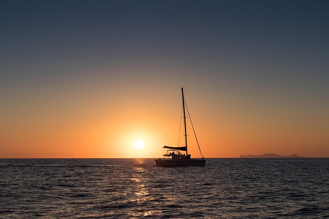 Shared Catamaran Romantic Sunset Cruise from Santorini via Volcano - A 3:30 pm start and the pickup details