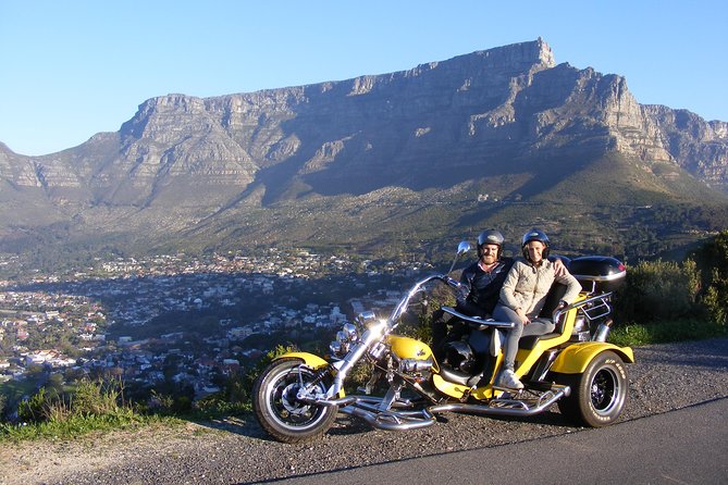 Signal Hill Romantic Sunset Tour in Cape Town - What makes Willem’s guiding valuable