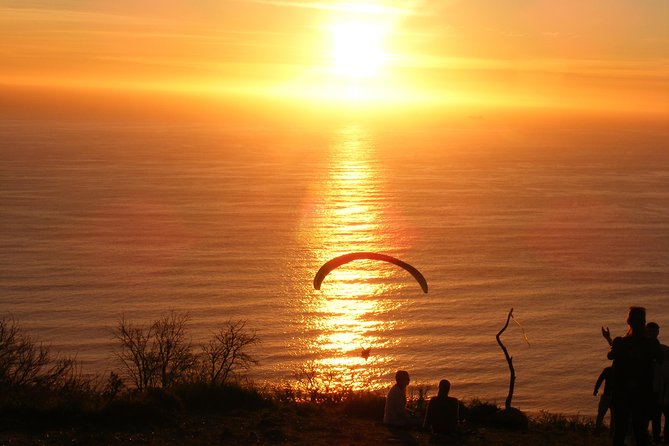 Signal Hill Romantic Sunset Tour in Cape Town - Who will enjoy this Cape Town evening most