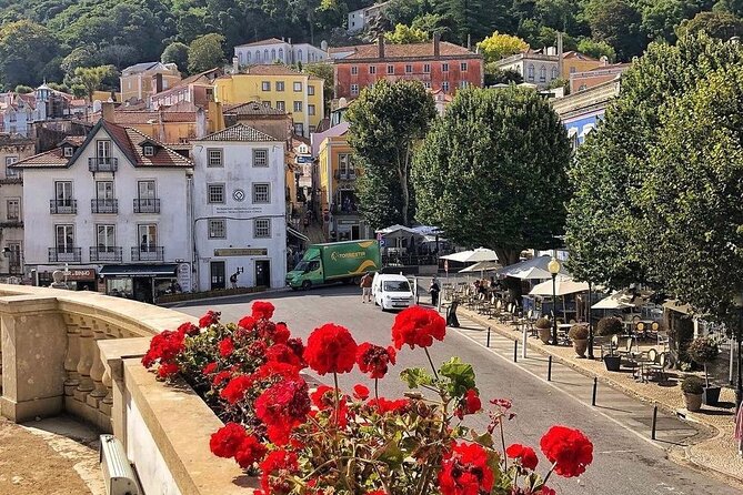 Sintra Walking Tour: Romantic Village & Palaces - Piriquita and the taste of Sintra