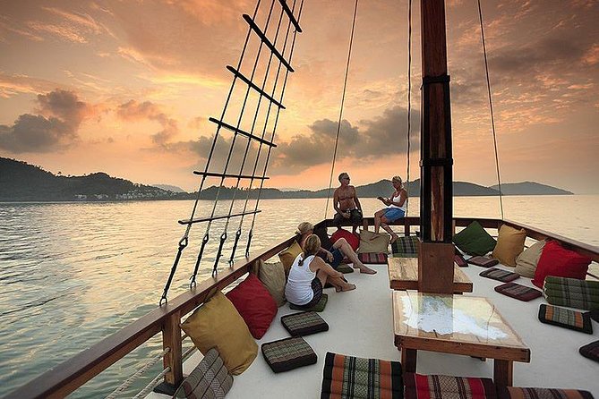 Sun & Sunset Dinner Cruise - Combine the best of both worlds - Booking details worth noting before you pay