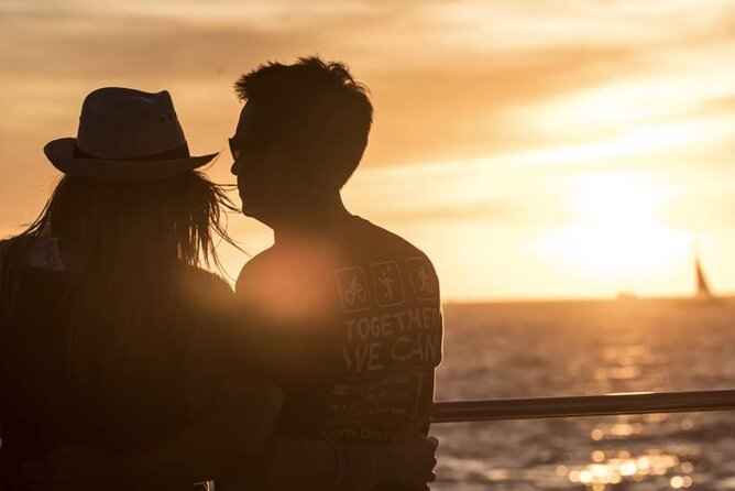 Sunset Dinner Cruise in Los Cabos - The Route: Land’s End and Baja’s Coastline