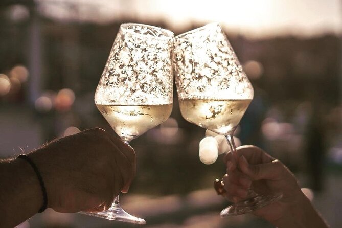Sunset Romantic Escape with Aperitif - Practical planning for the 6:30 pm departure