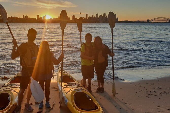 Sydney Harbour Sunset Dinner Paddle - Starting at Rose Bay at 4 pm