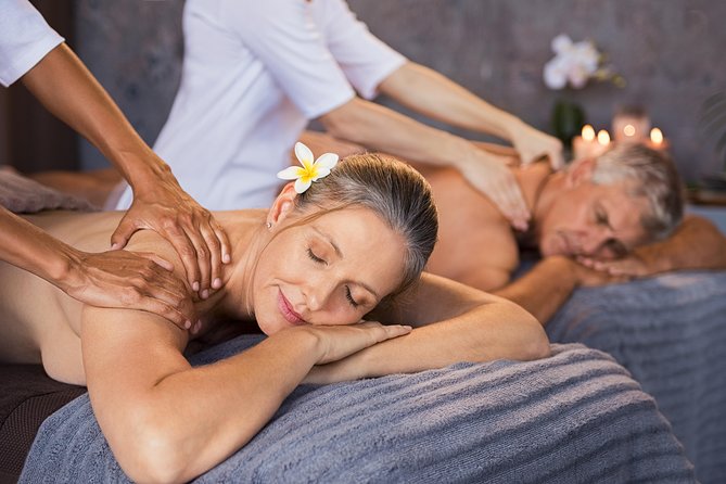 To sweat Madrid toxins in Hammam and enjoy the best couple massage downtown - Choosing between relaxing and deep-tissue massage