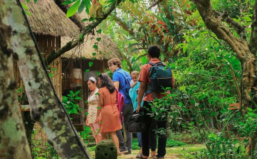 Ubud: Floating Breakfast, Jungle Swing & Spa Romantic Tour - Transport, timing, and what to bring