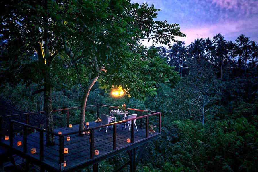Ubud: Romantic Dinner on a Forest Tree Deck - Arriving at Kamandalu Ubud for dinner