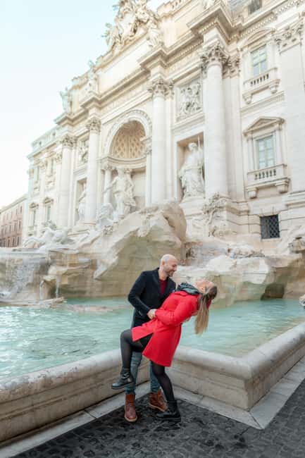 Unforgettable Wedding Photoshoot in Rome - Following the route toward Oppio Gardens