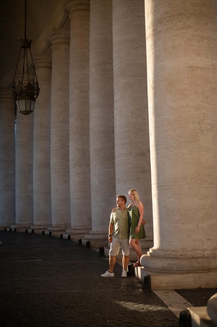 Unforgettable Wedding Photoshoot in Rome - Posing help for people who dislike photos