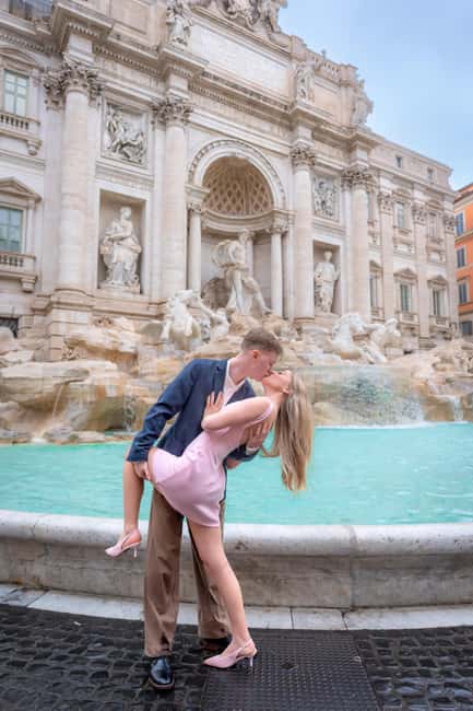 Unforgettable Wedding Photoshoot in Rome - Selecting between 20, 40, and 60 images