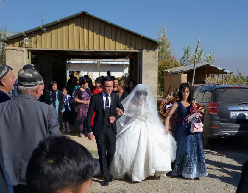 Uzbek wedding ceremony - What makes this wedding experience special