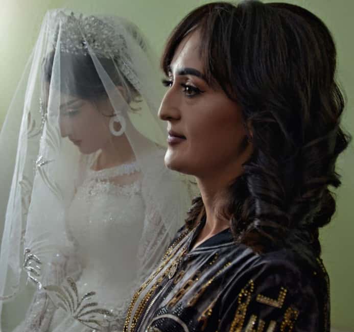 Uzbek wedding ceremony - Starting with the bride or groom’s family