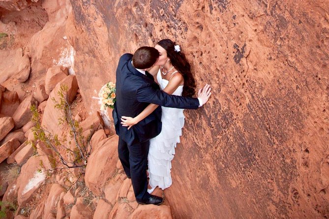 Valley of Fire Wedding by Private Limousine - Legal details you should handle before the wedding