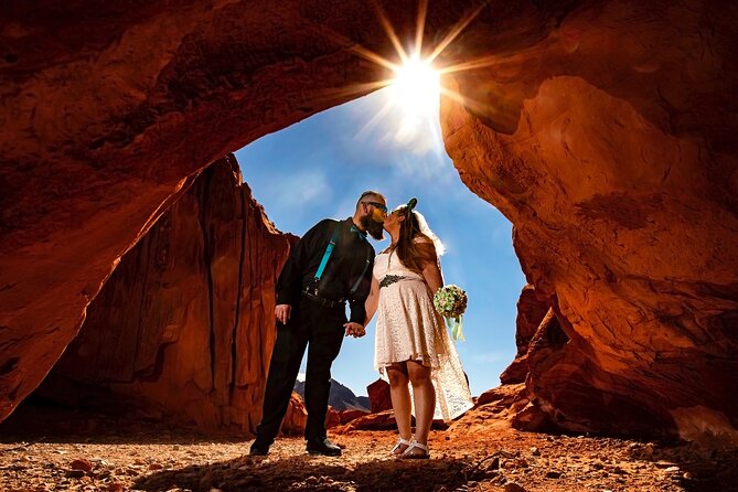 Valley of Fire Wedding Package - The marriage license is your responsibility