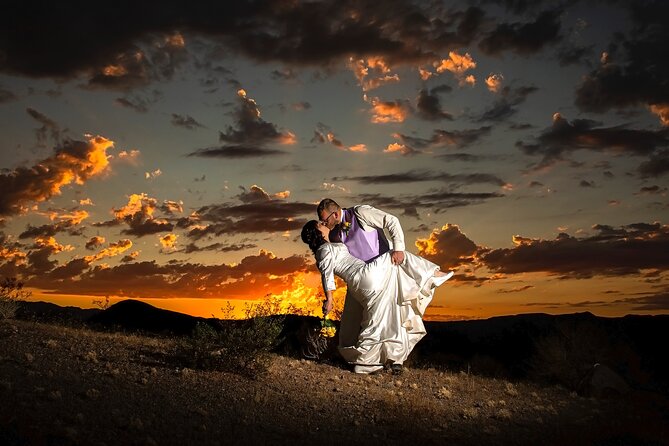 Valley of Fire Wedding Package - Timing, clothing, and weather
