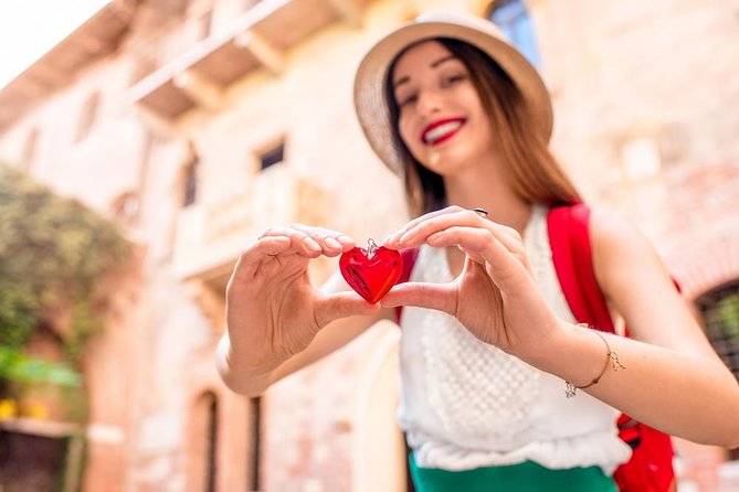 Verona by Moonlight: A Nighttime Path Through History and Romance - Palazzo Maffei and Verona’s side streets
