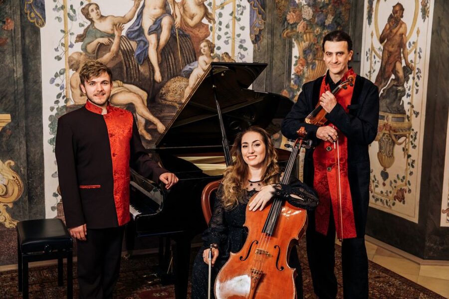 Vienna: Romantic Classics Piano, Violin, and Cello Concert - Timing, arrival, and the small details