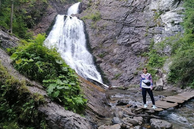 Vladeasa Peak and Bride's Waterfall Day Hike - Key points to know before booking