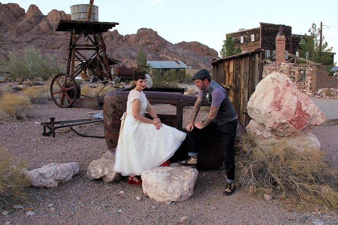 Wedding Ceremony: Nelson Ghost Town - Why Nelson Ghost Town makes an unusual wedding venue