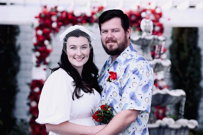Wedding Renewal Experience in Las Vegas at Elvis Chapel - Key points to know before booking