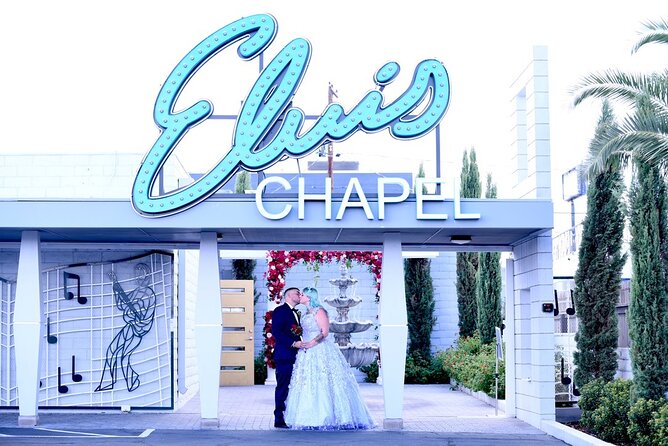 Wedding Renewal Experience in Las Vegas at Elvis Chapel - Why an Elvis vow renewal works so well in Las Vegas