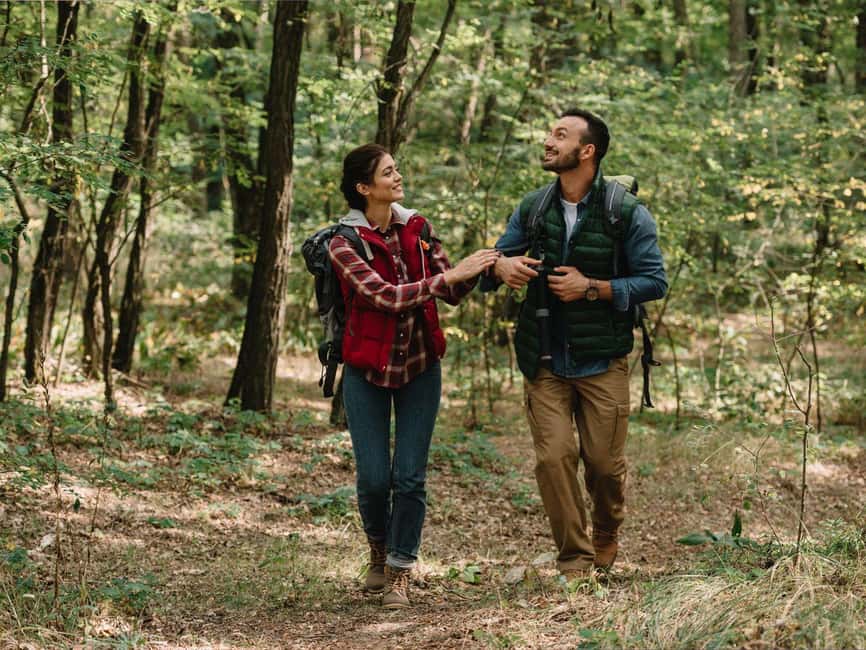 Weimar: Adventure Date, Walk with Quiz and Dinner for Couples - Following the app through Weimar