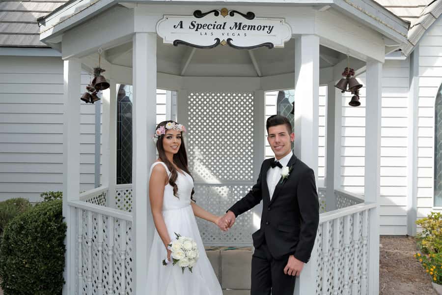 World-Famous Drive-Up Wedding in Las Vegas - Final verdict: book it for the fun, not the simplicity alone