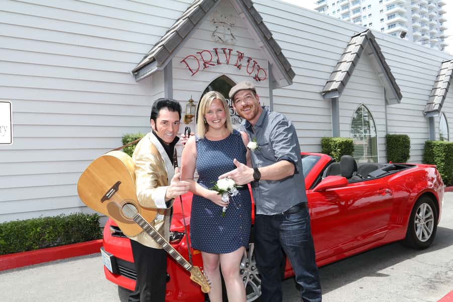 World-Famous Drive-Up Wedding in Las Vegas - The three-hour schedule and what it means