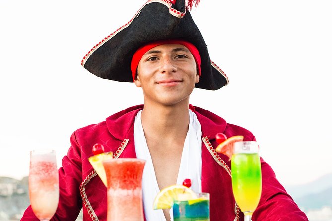 Yo Ho Pirate Sunset Dinner Cruise in Cabo San Lucas - The open bar and the family atmosphere