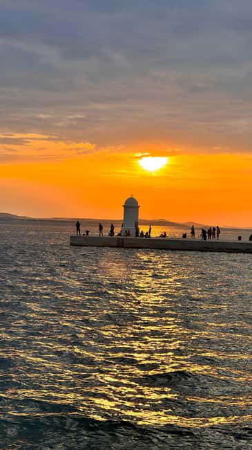 Zadar: Romantic Sunset Boat Tour with Champagne - Who should book this sunset boat ride